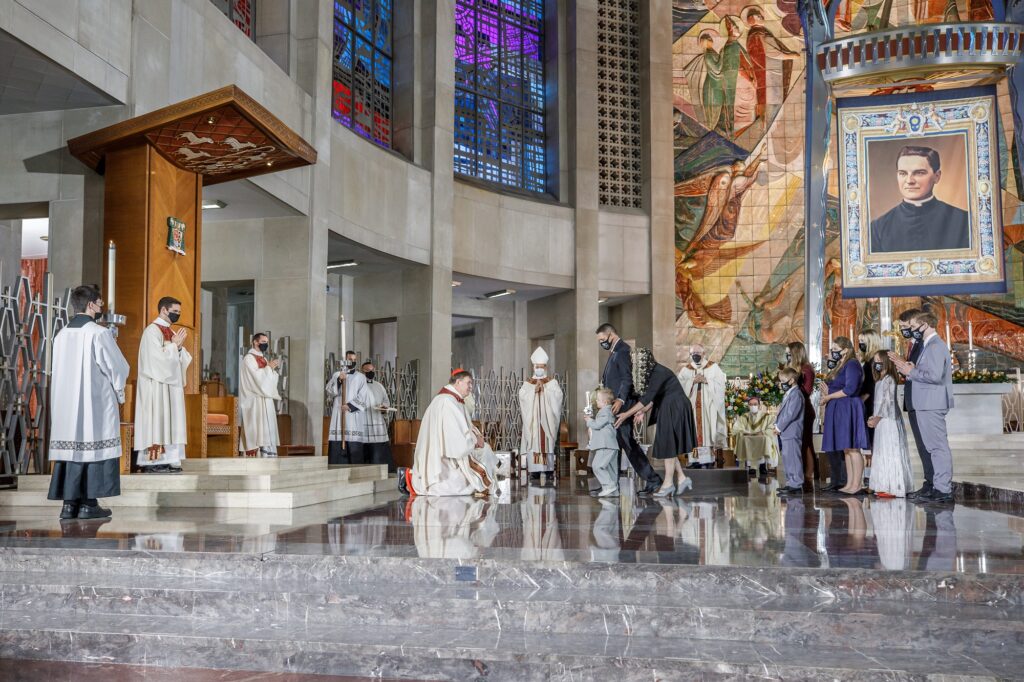 McGivney Relic_20201031-1024-sm